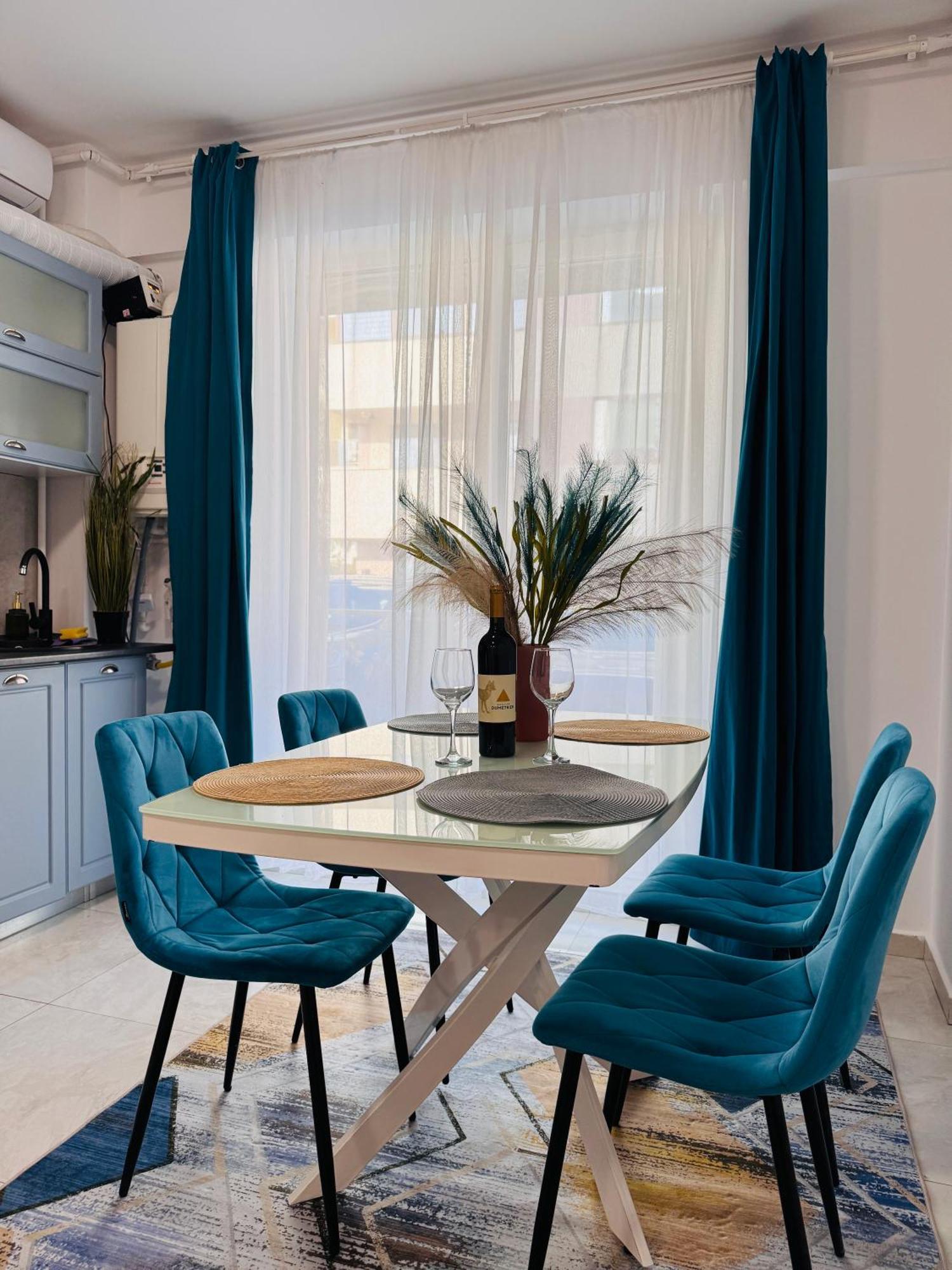 Beach Apartment By Mamaia Nord Navodari Ngoại thất bức ảnh